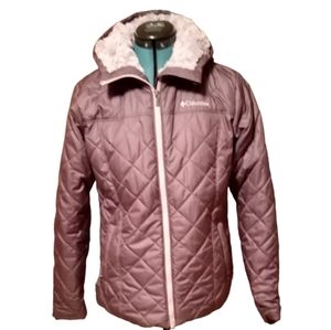 Columbia NWOT Plum Purple Puffer Jacket Medium Fall Winter Staple